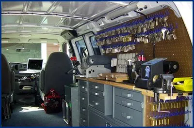 Advantage Locksmith Store Fort Worth, TX 817-357-4984 - 2-mobile-locksmith