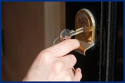 Advantage Locksmith Store Fort Worth, TX 817-357-4984 - 7-door-unlock